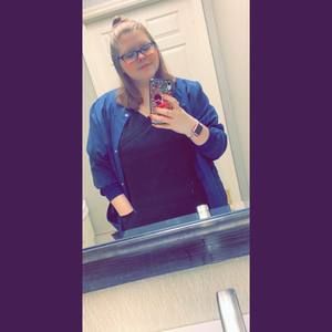 Meet your Posher, Caitlyn